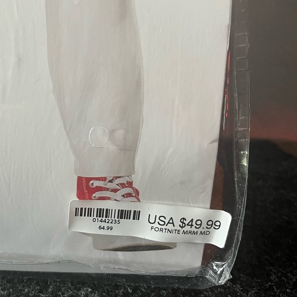 Spirit Halloween Fortnite Youth 8-10 - Picture 2 of 7